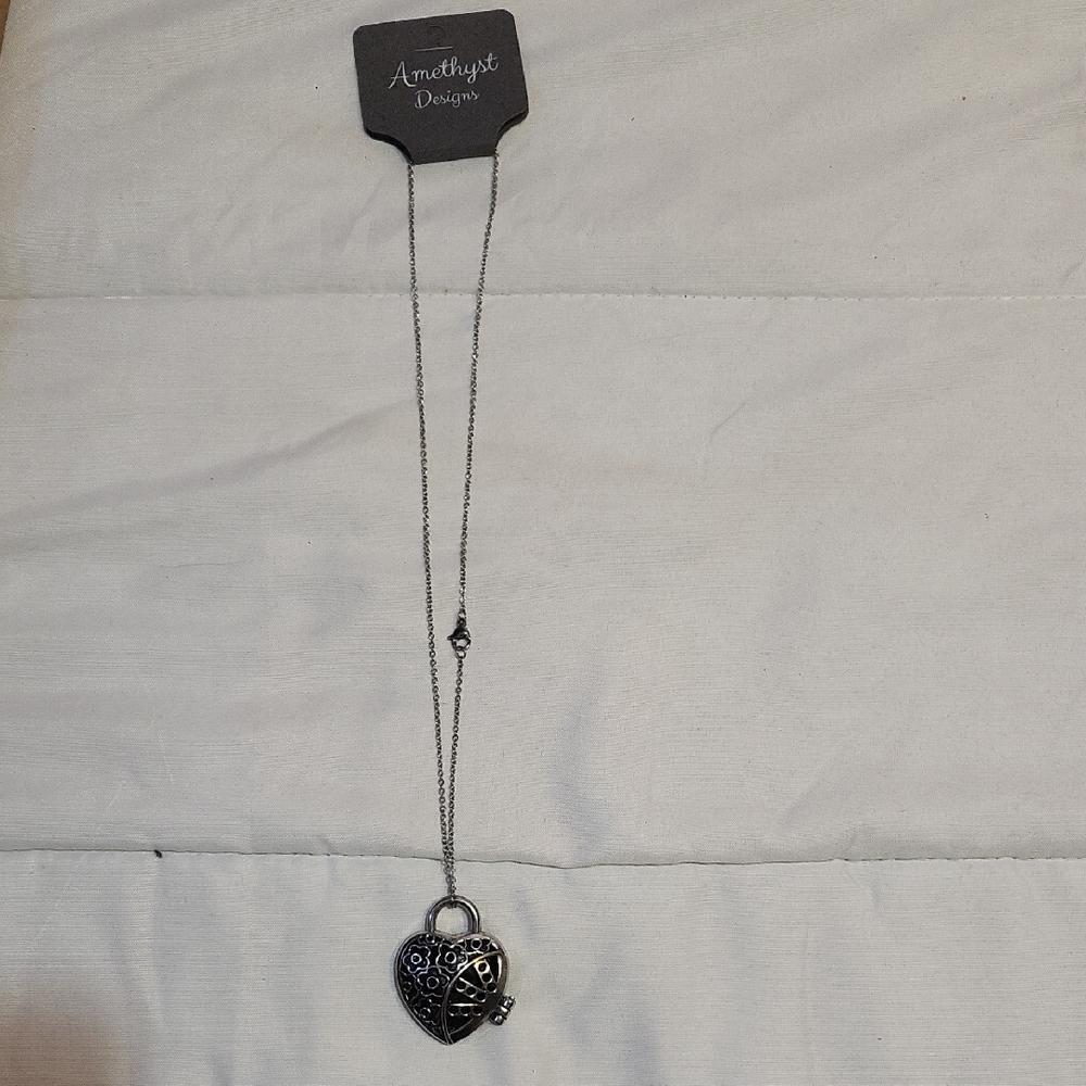 Amethyst Jeans Silver Heart Pendant Necklace
